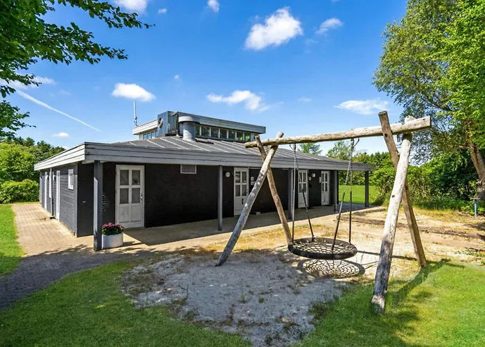 4 Person In * Hampen